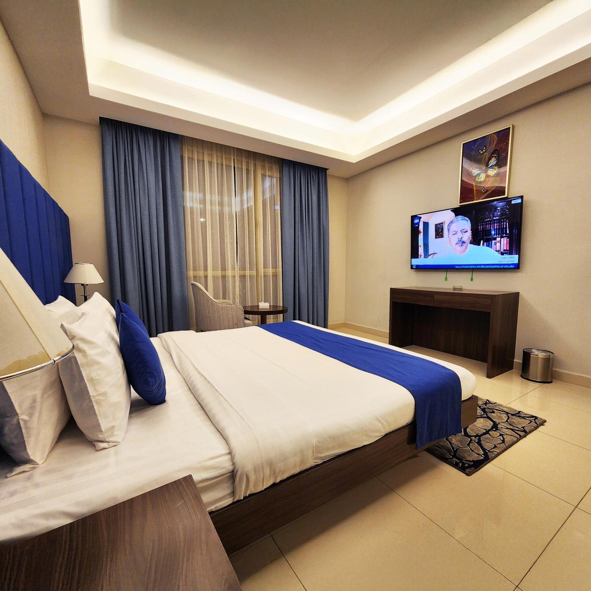 Juffair Boulevard Hotel & Suites Al Manamah Esterno foto
